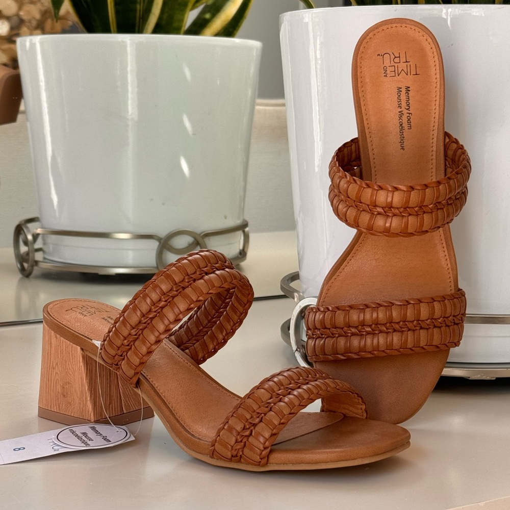 Cute summer sandals
